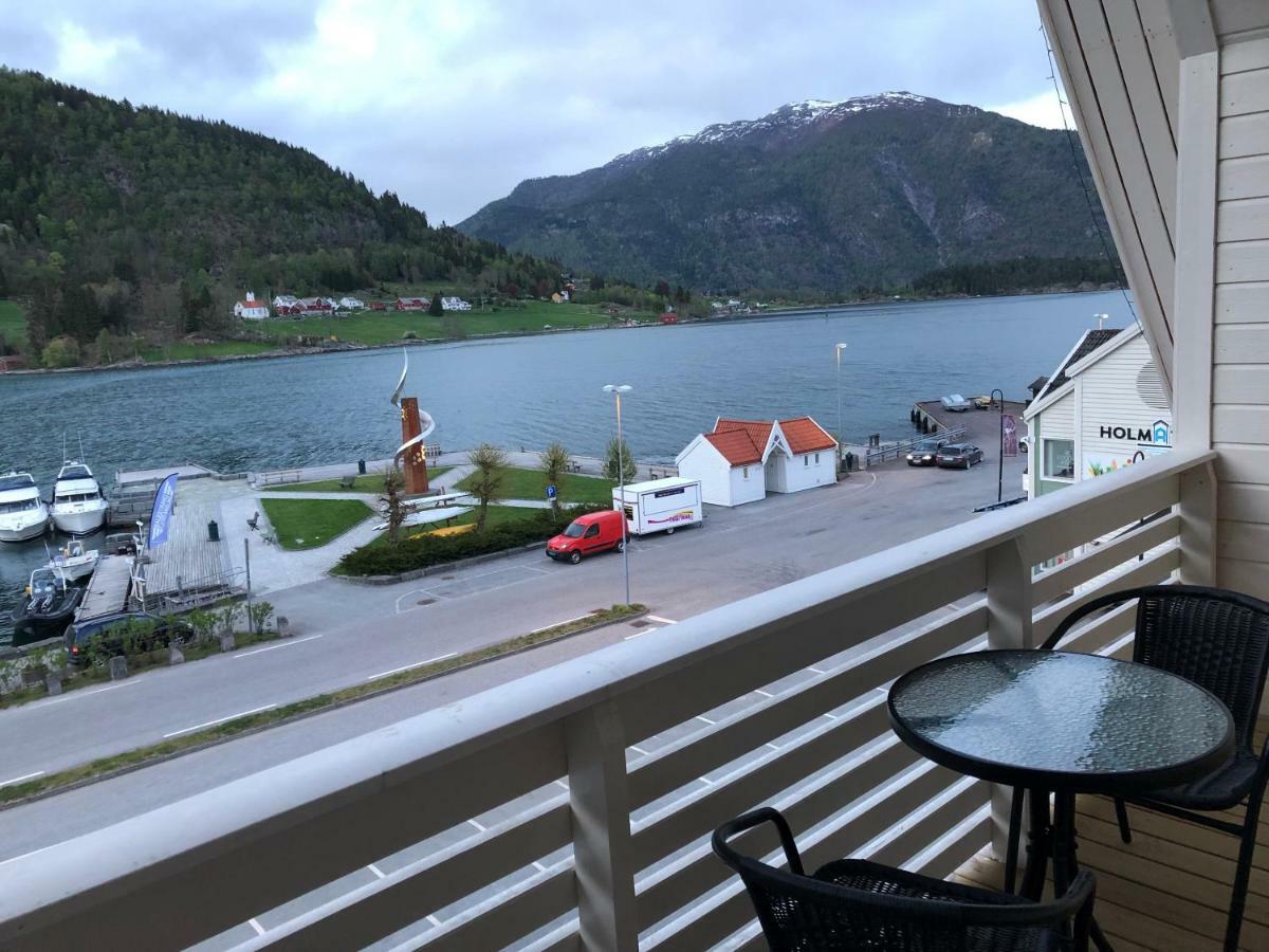 Balestrand Fjordapartments מראה חיצוני תמונה