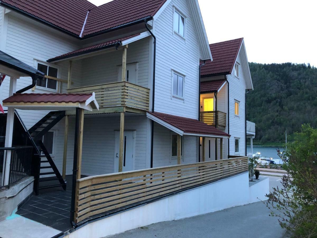 Balestrand Fjordapartments מראה חיצוני תמונה