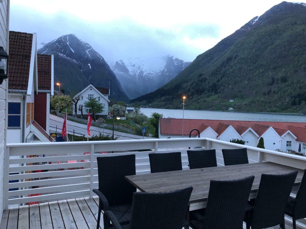 Balestrand Fjordapartments מראה חיצוני תמונה